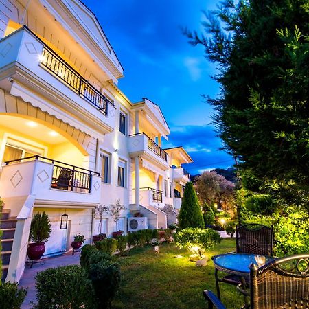Mandani Villa Luxury Apartments 리메나스 외부 사진