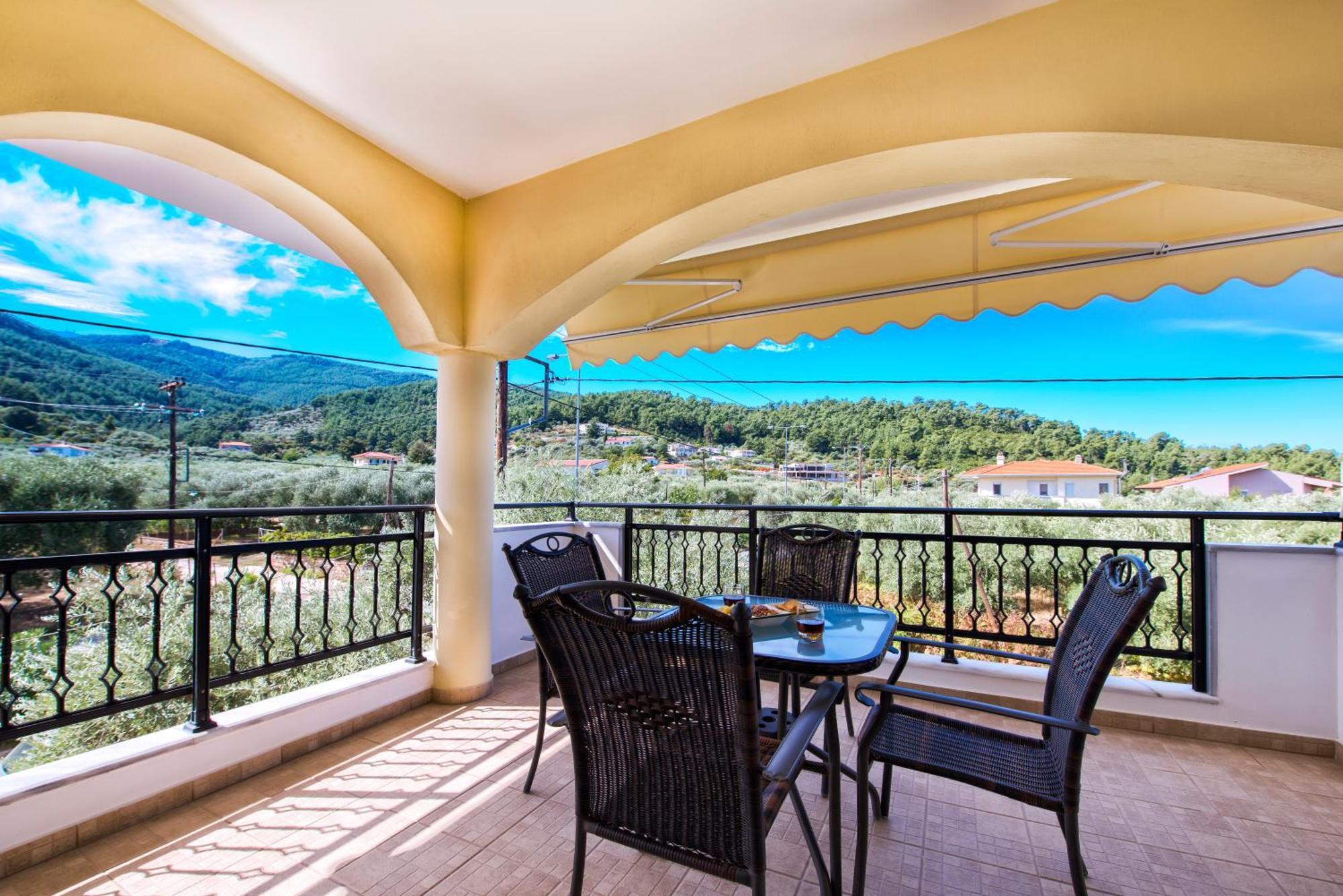 Mandani Villa Luxury Apartments 리메나스 외부 사진