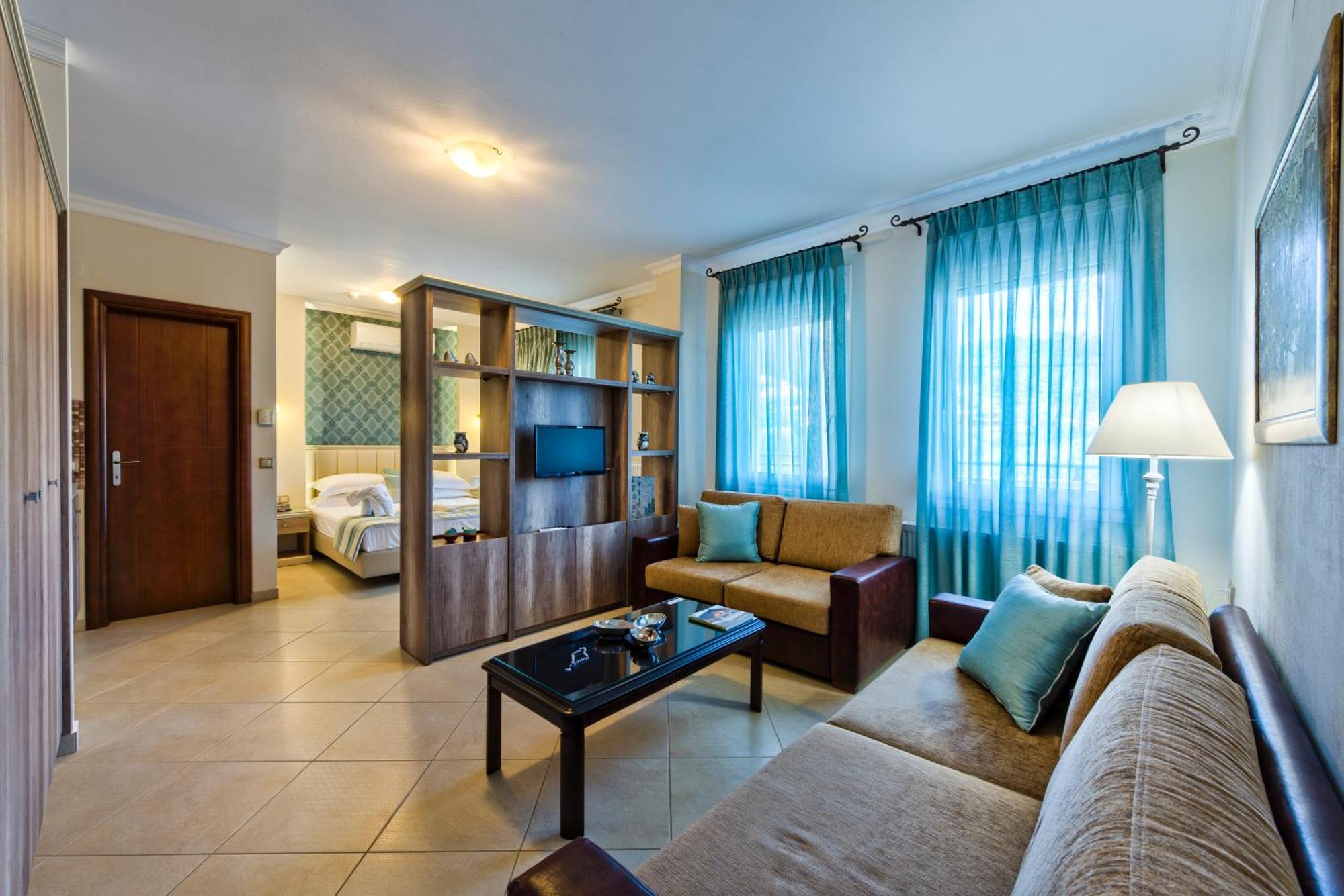Mandani Villa Luxury Apartments 리메나스 외부 사진