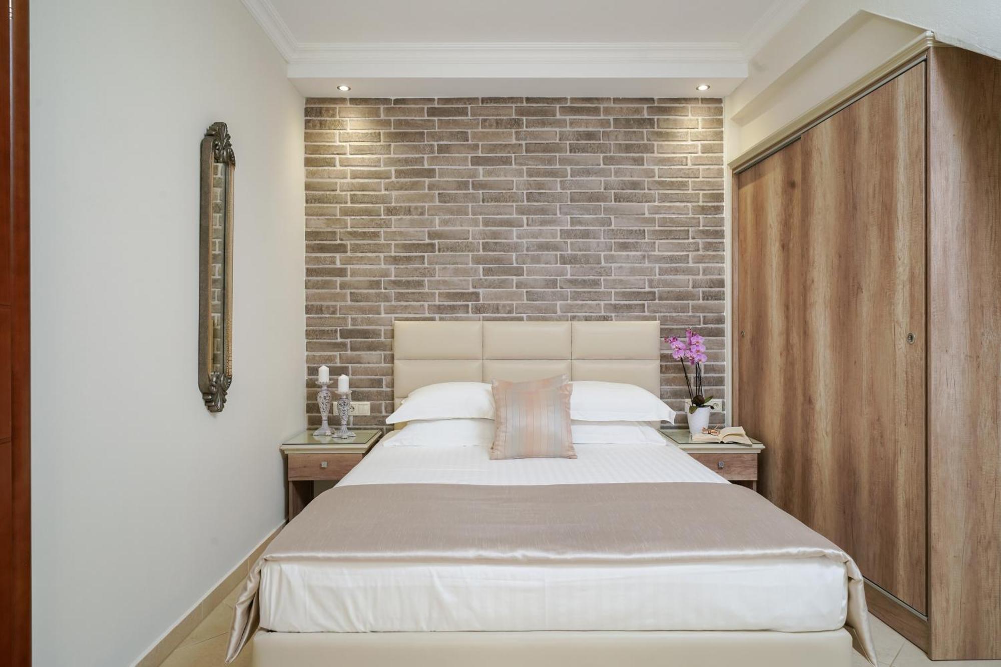 Mandani Villa Luxury Apartments 리메나스 외부 사진